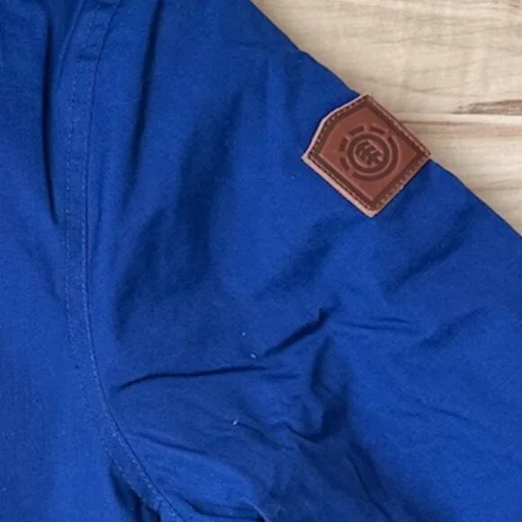 Men's Jacket - Picture 3 of 8